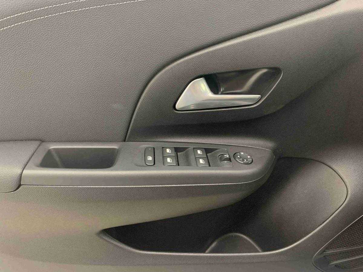 opel-corsa-e-2025-eletrico-0cc