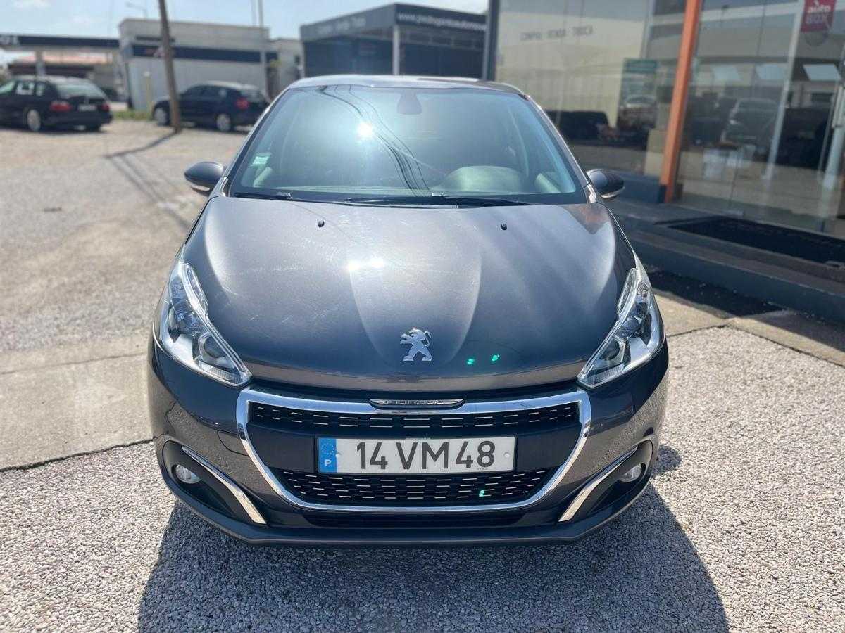 peugeot-208-2018-gasolina-1199cc