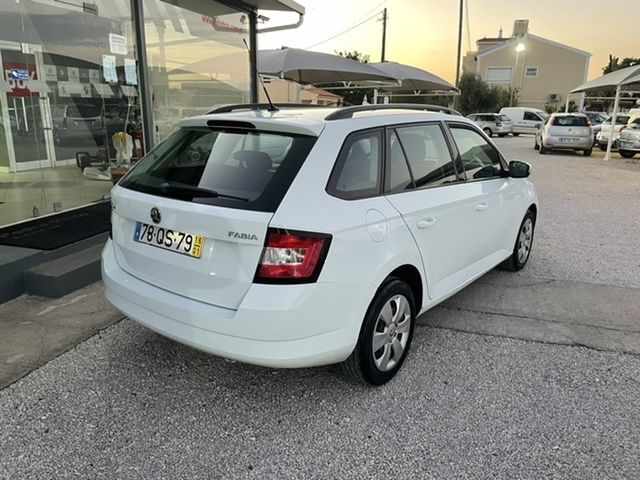 skoda-fabia-break-2016-gasolina-1200cc