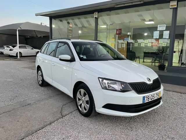 skoda-fabia-break-2016-gasolina-1200cc