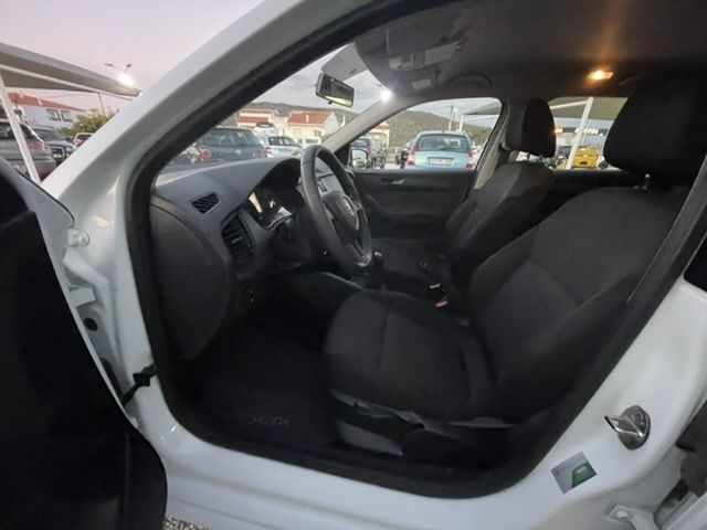 skoda-fabia-break-2016-gasolina-1200cc
