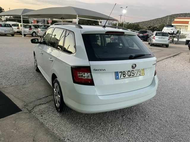 skoda-fabia-break-2016-gasolina-1200cc