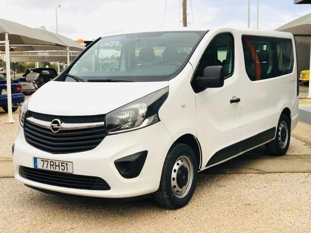 opel-vivaro-2016-diesel-1600cc