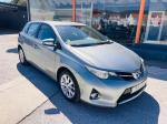 toyota-auris-2013-gasolina-1329cc