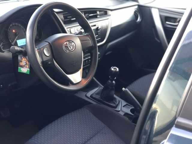 toyota-auris-touring-sports-2014-diesel-1400cc