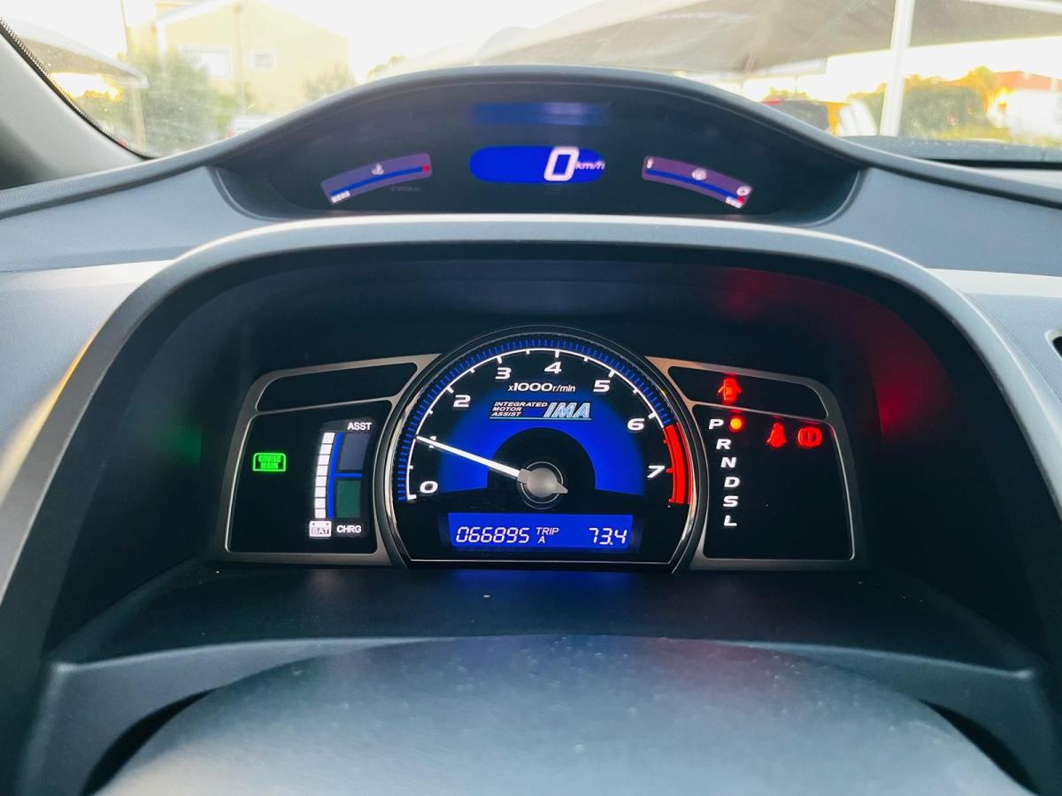 honda-civic-2008-hibrido-a-gasolina-1339cc
