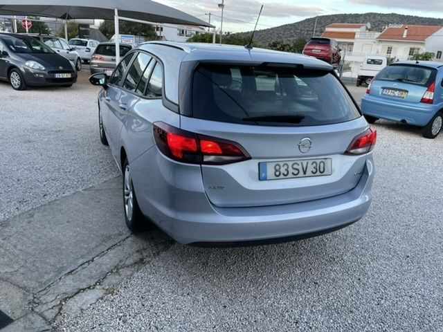 opel-astra-sport-tourer-2017-diesel-1600cc