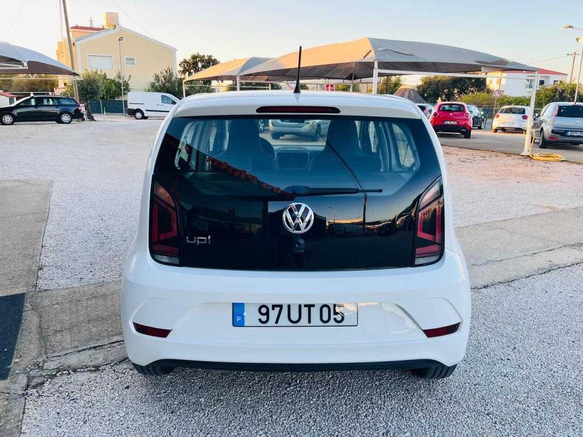 volkswagen-up-2017-gasolina-1000cc