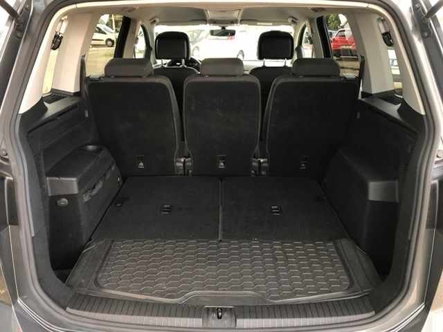 volkswagen-touran-2016-diesel-1600cc