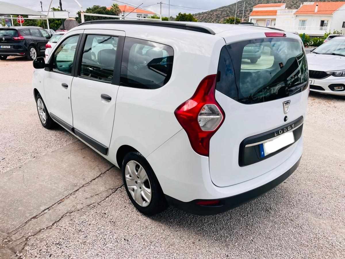 dacia-lodgy-2018-diesel-1461cc