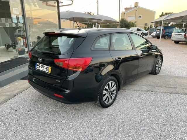 kia-ceed-sw-2016-diesel-1400cc