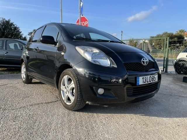 toyota-yaris-2011-gasolina-1000cc