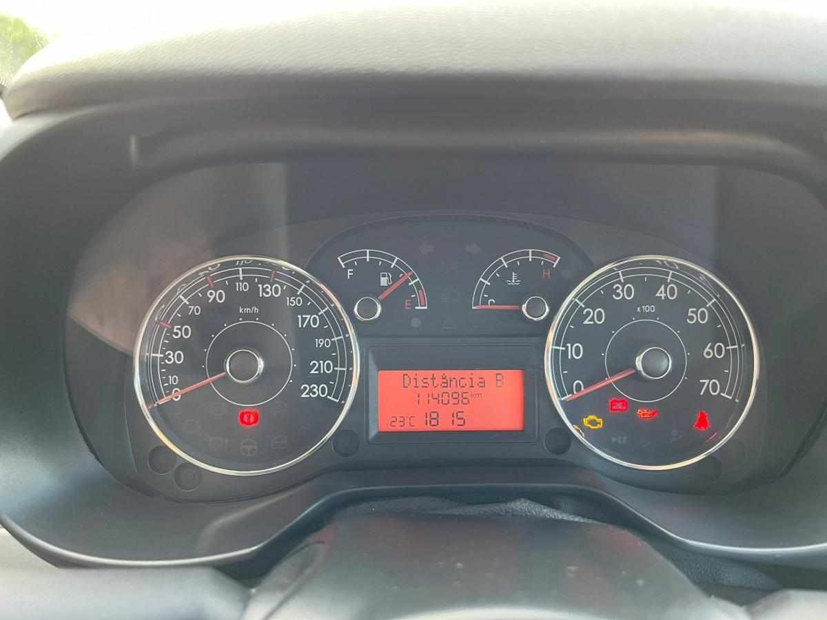 fiat-punto-2012-gasolina-1200cc
