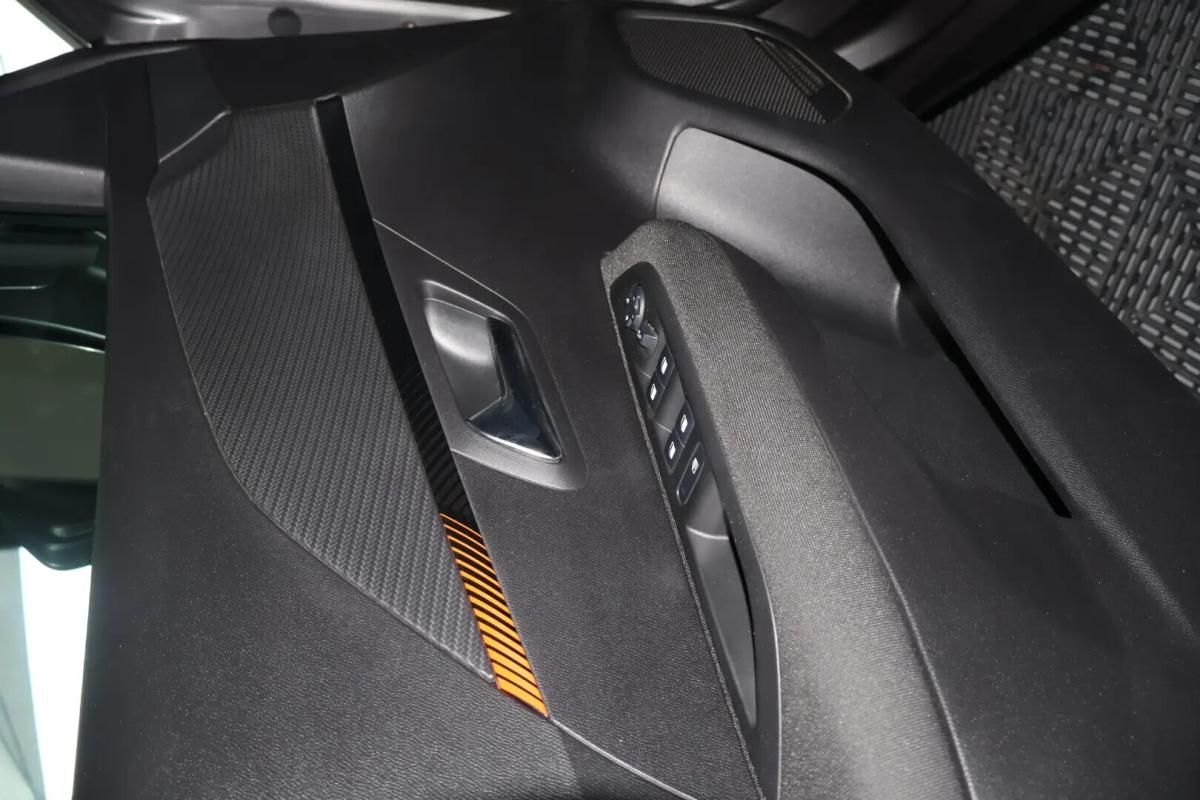 peugeot-208-2021-gasolina-1199cc