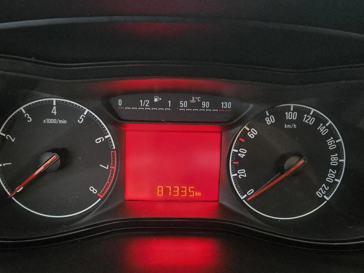 opel-corsa-2018-gasolina-1229cc