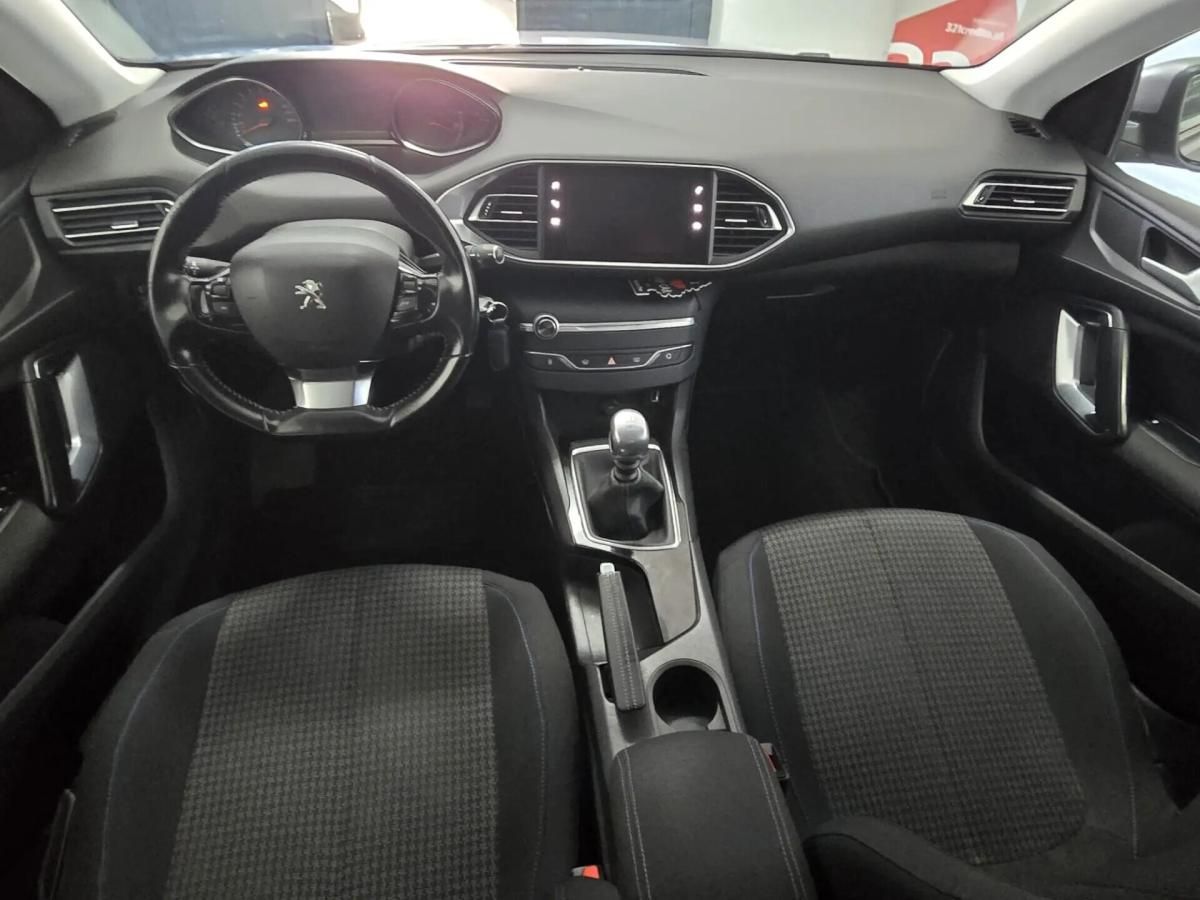 peugeot-308-2018-diesel-1499cc