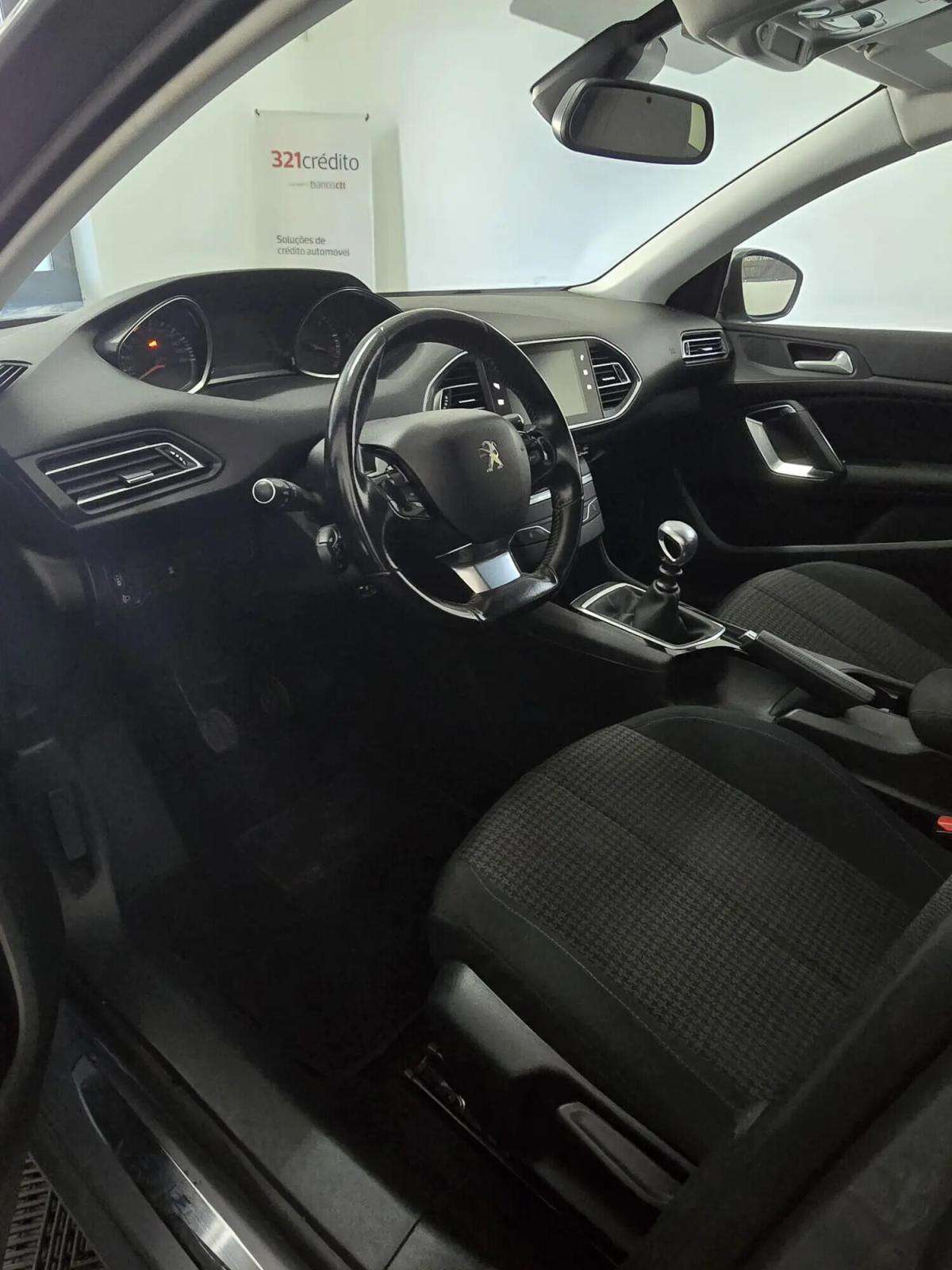 peugeot-308-2018-diesel-1499cc