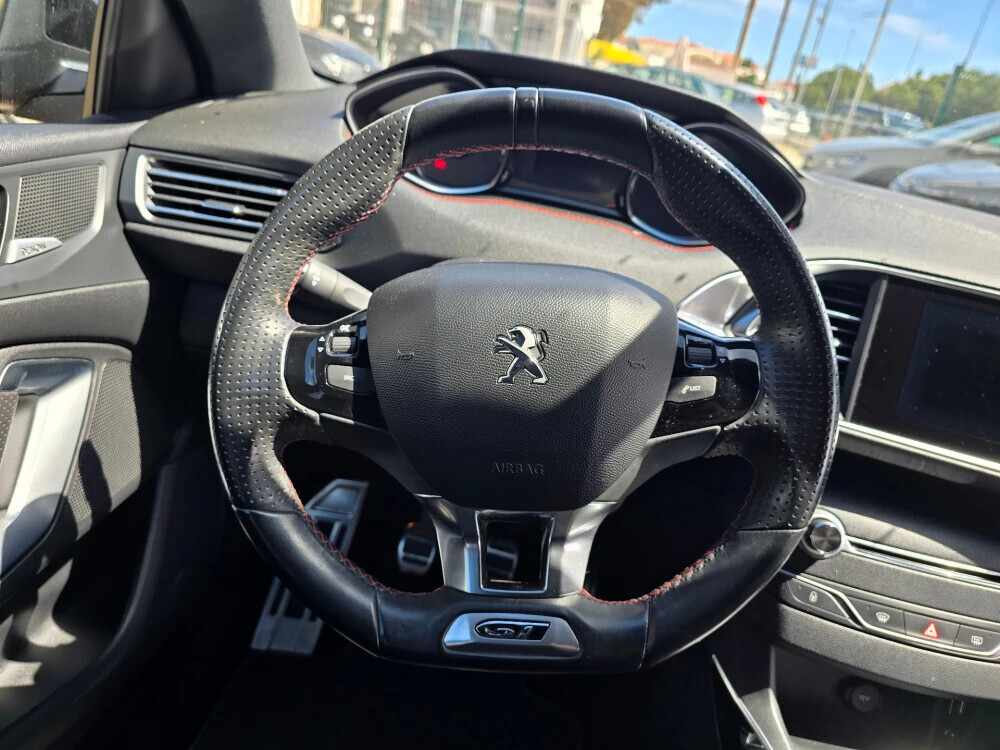 peugeot-308-2015-gasolina-1600cc