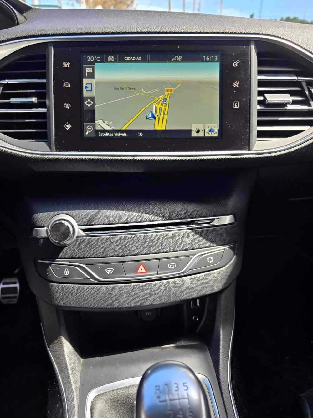 peugeot-308-2015-gasolina-1600cc