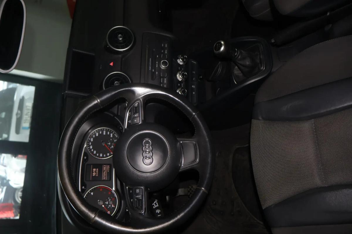 audi-a1-2011-diesel-1598cc