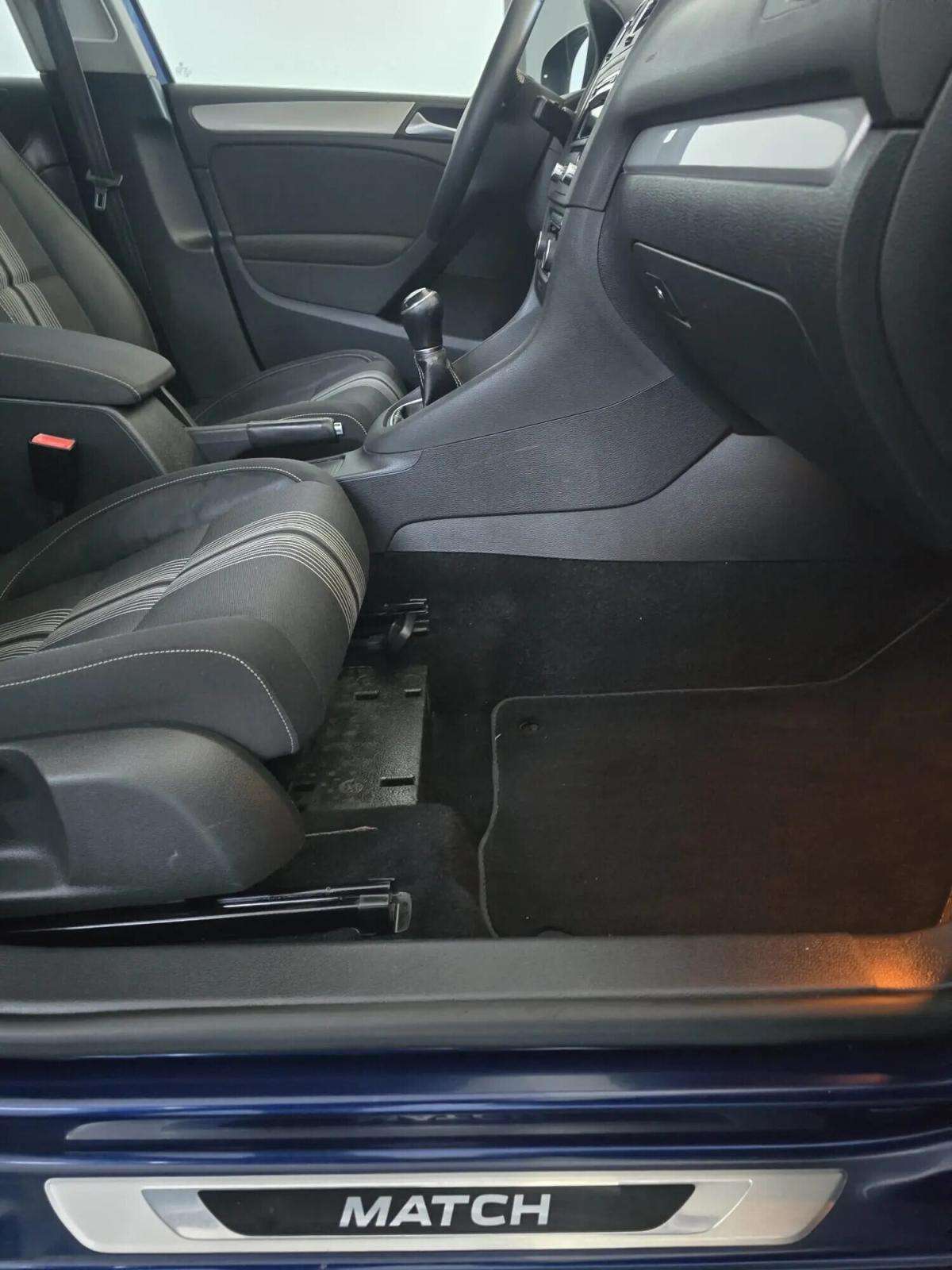 volkswagen-golf-2012-diesel-1598cc