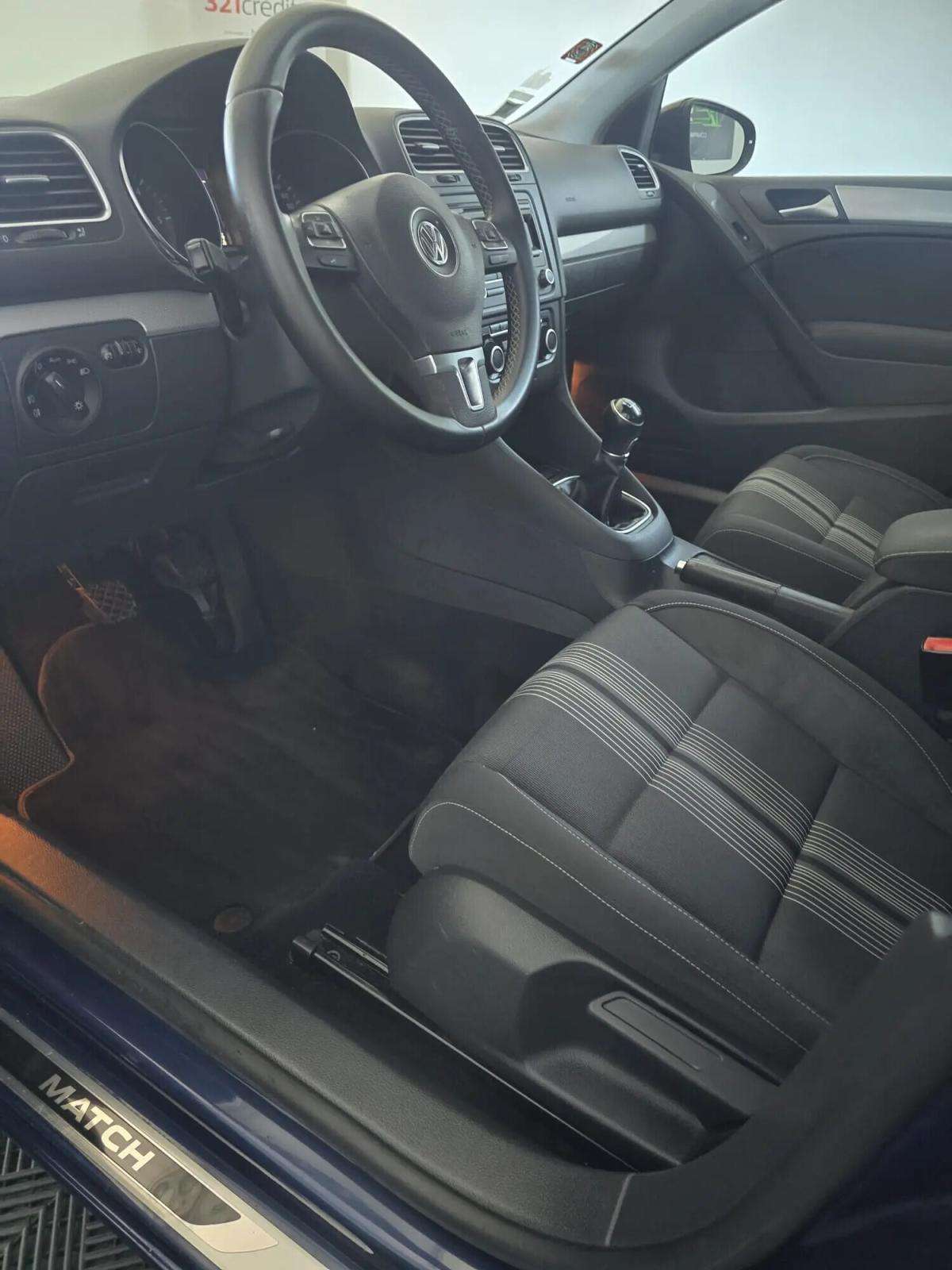 volkswagen-golf-2012-diesel-1598cc