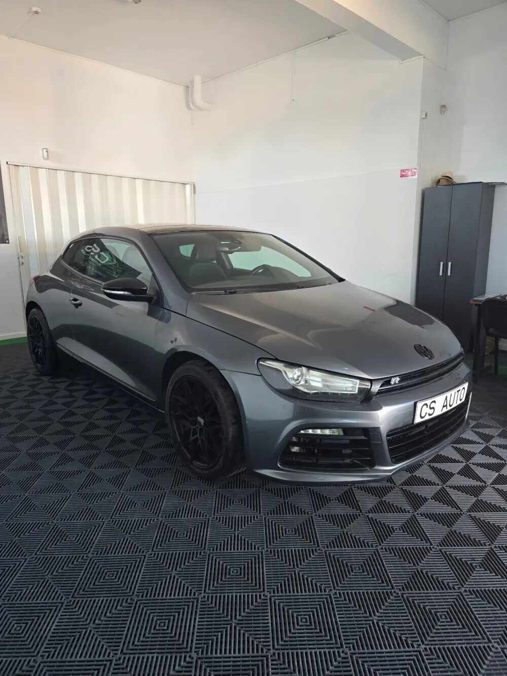 volkswagen-scirocco-2012-diesel-1968cc