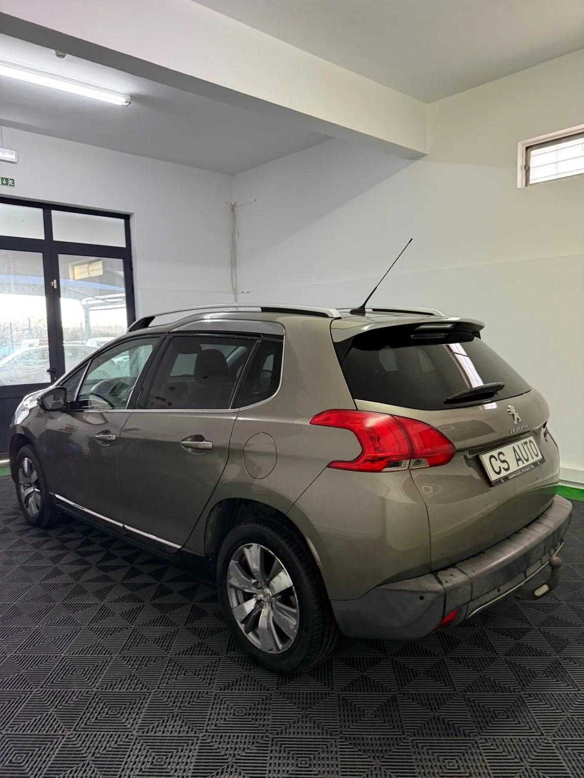 peugeot-2008-2014-gasolina-1199cc