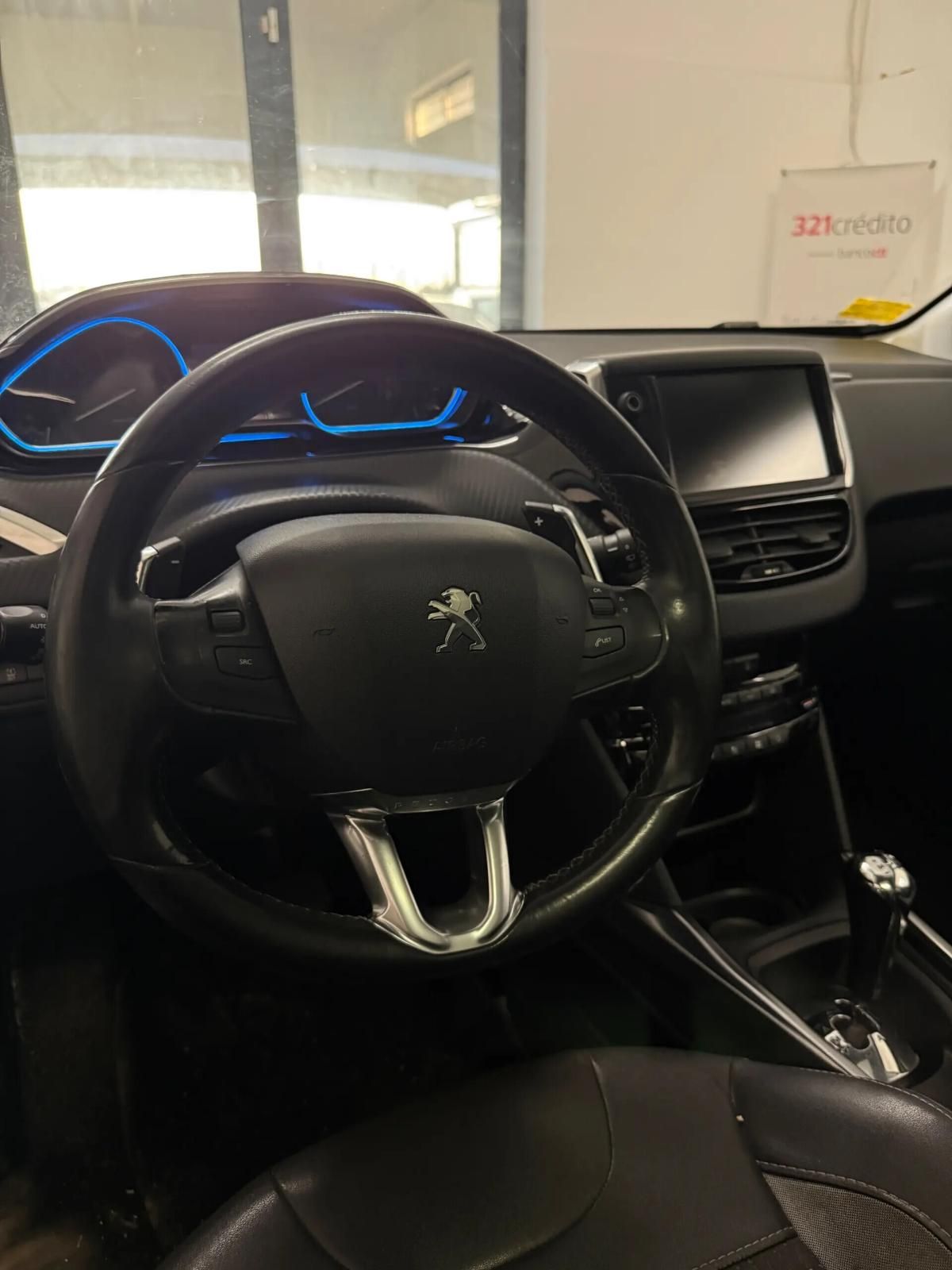 peugeot-2008-2014-gasolina-1199cc