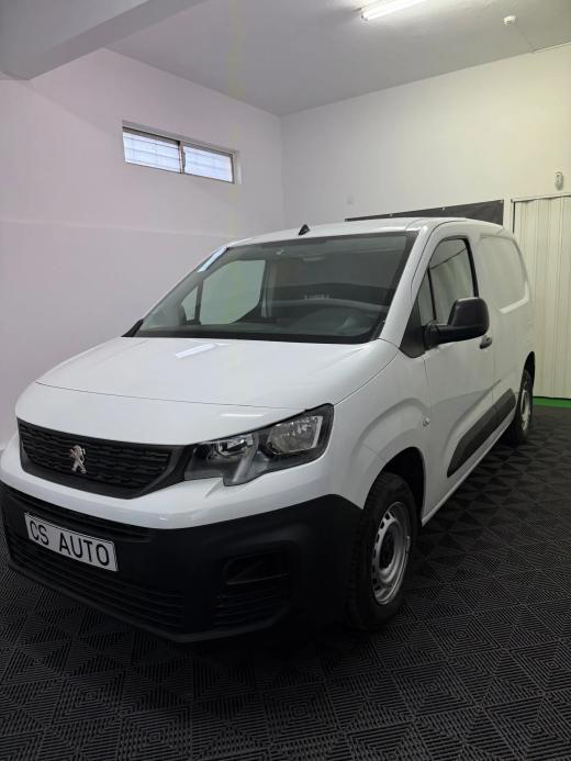 peugeot-partner-2021-diesel-1500cc