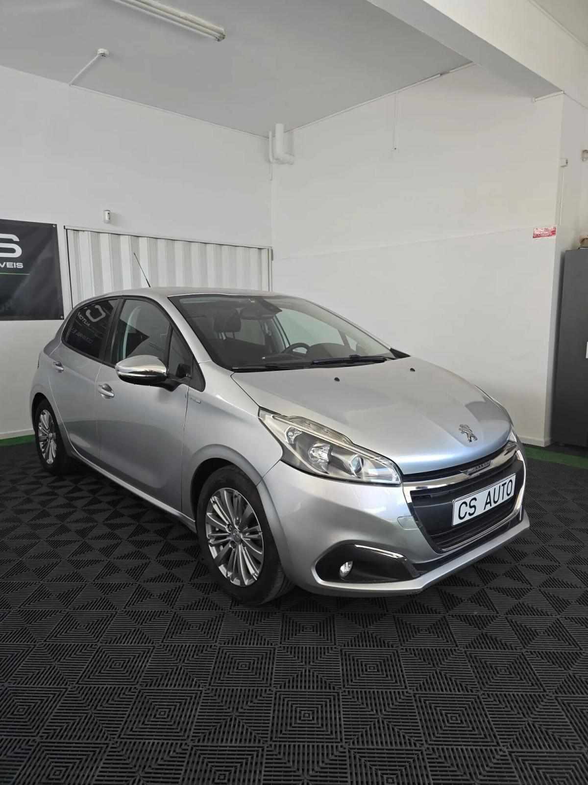 peugeot-208-2018-gasolina-1199cc