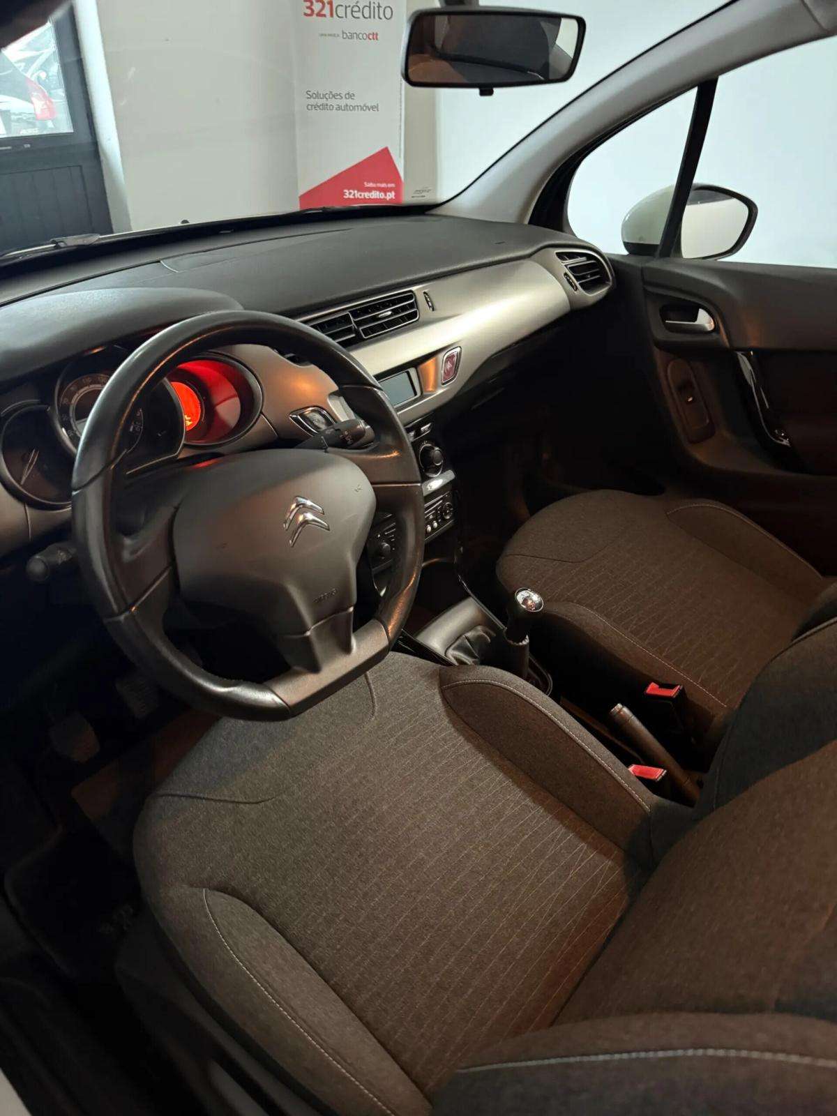 citroen-c3-2016-gasolina-999cc