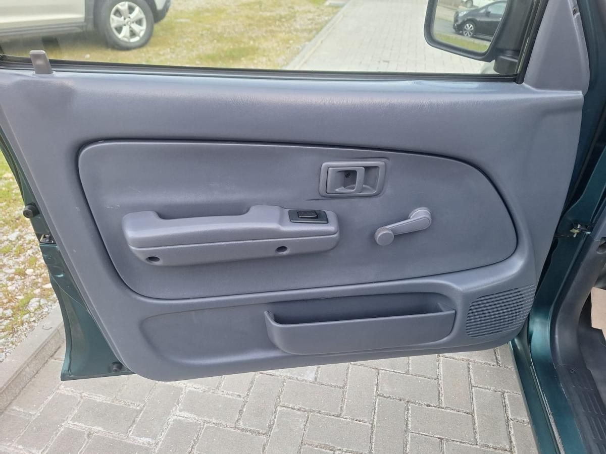 toyota-hilux-1999-diesel-2446cc