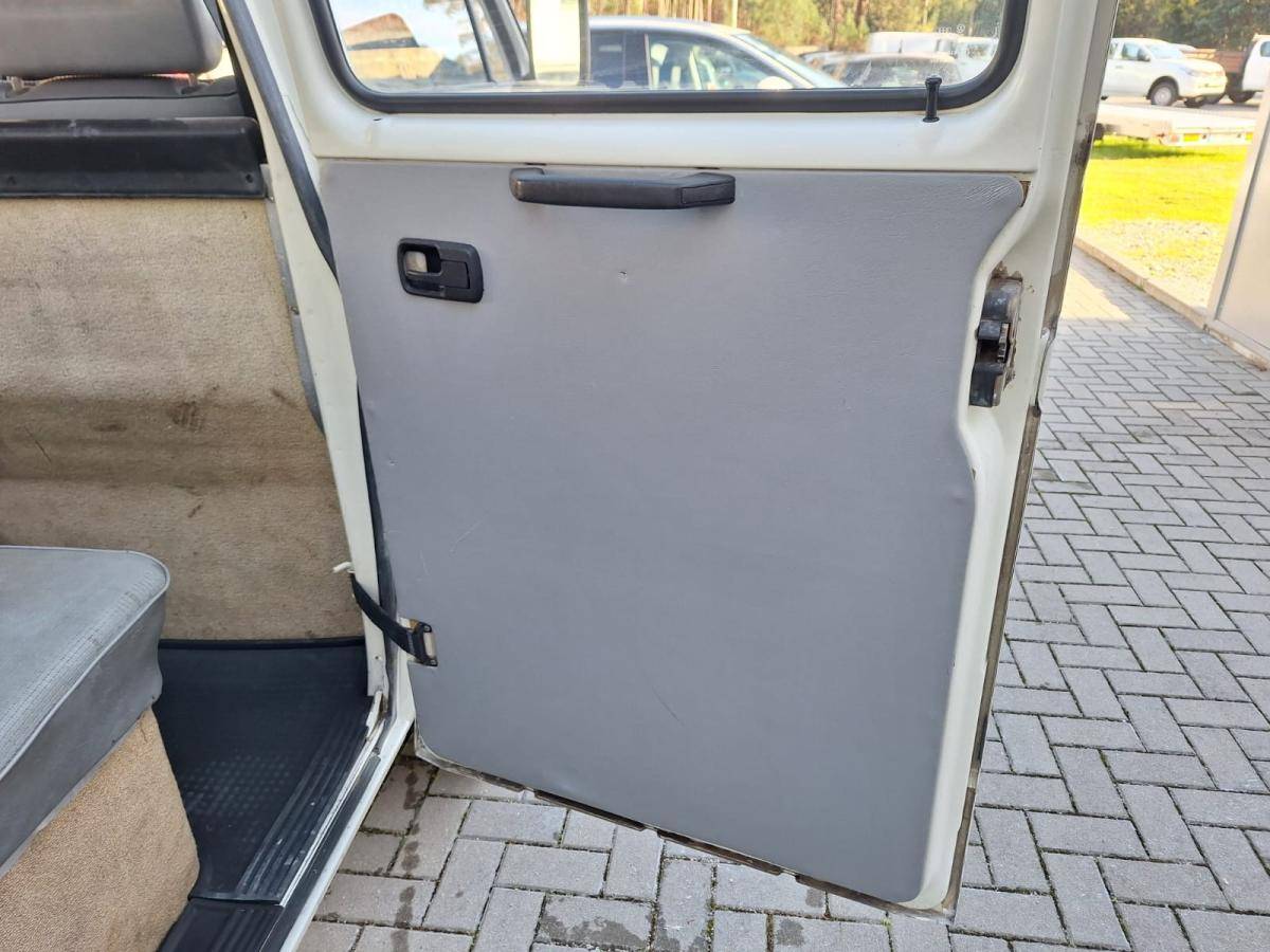 volkswagen-transporter-1990-diesel-1700cc