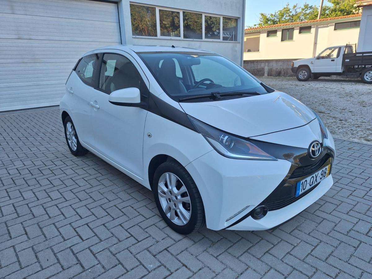 toyota-aygo-2016-gasolina-998cc