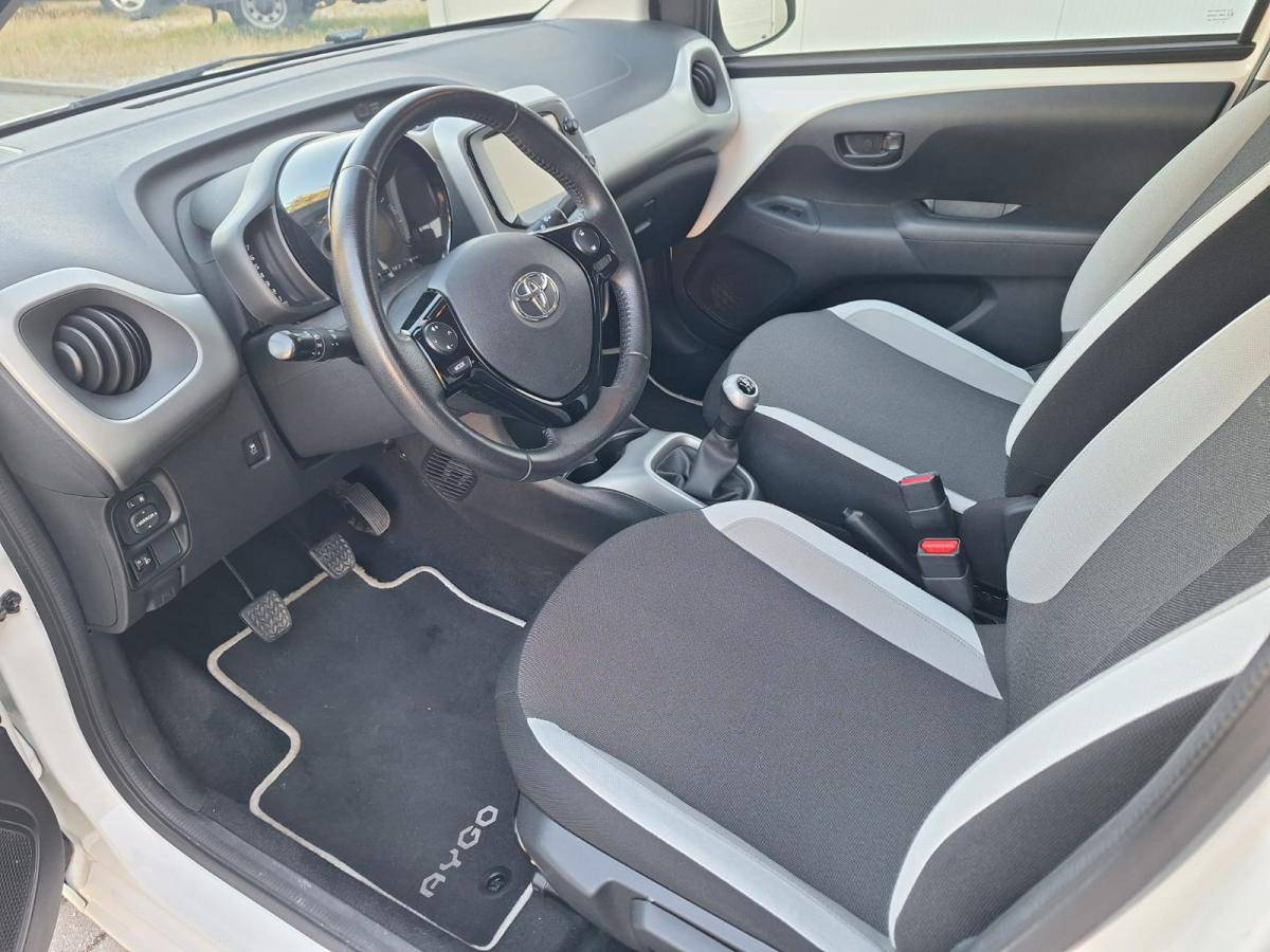 toyota-aygo-2016-gasolina-998cc