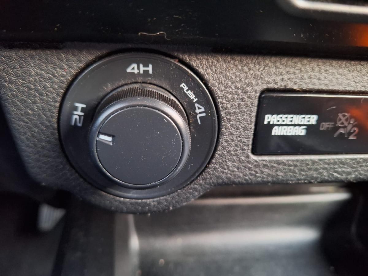 isuzu-d-max-2023-diesel-1898cc