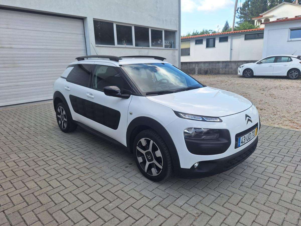 citroen-c4-cactus-2018-diesel-1560cc