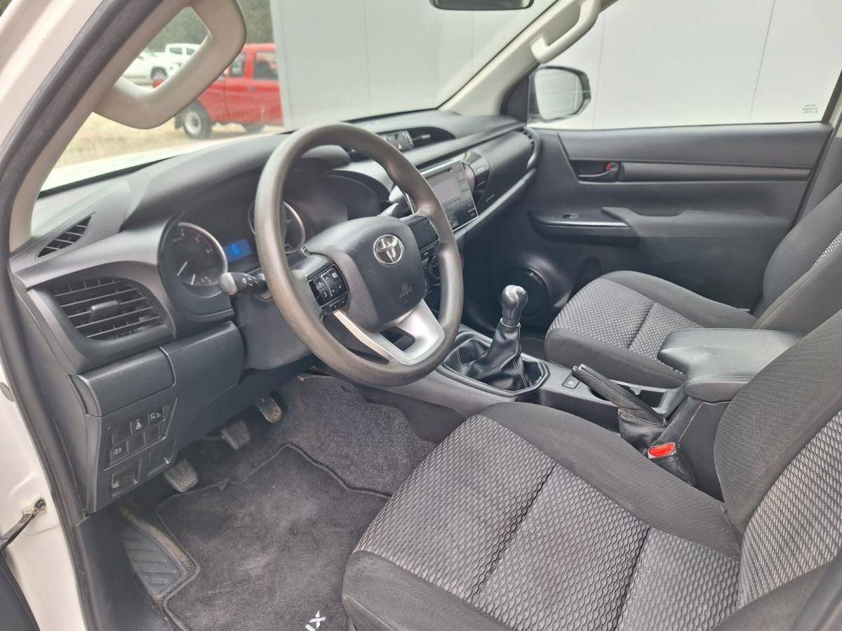 toyota-hilux-2019-diesel-2393cc