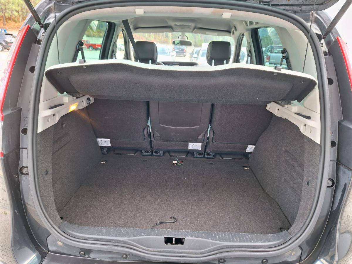renault-scenic-2011-diesel-1461cc