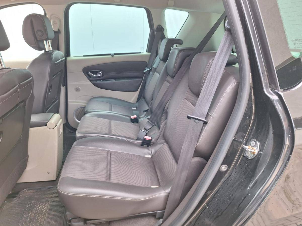 renault-scenic-2011-diesel-1461cc