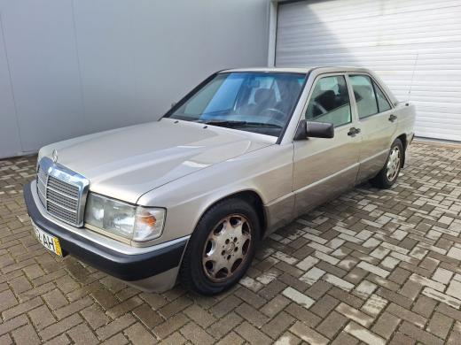 mercedes-benz-190-1992-gasolina-1737cc