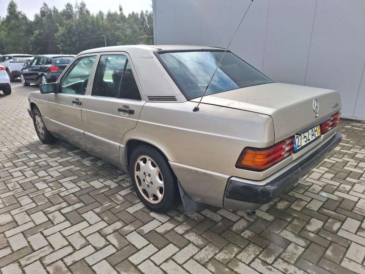 mercedes-benz-190-1992-gasolina-1737cc