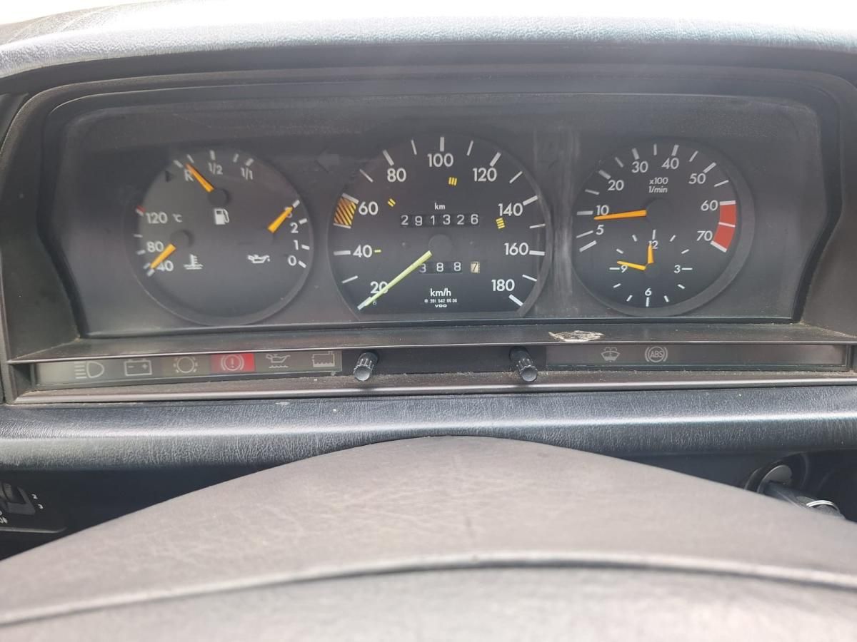 mercedes-benz-190-1992-gasolina-1737cc