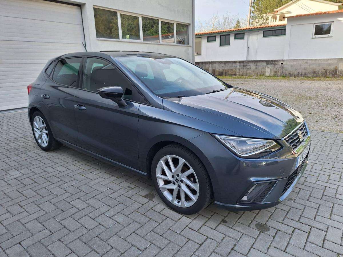seat-ibiza-2023-gasolina-999cc
