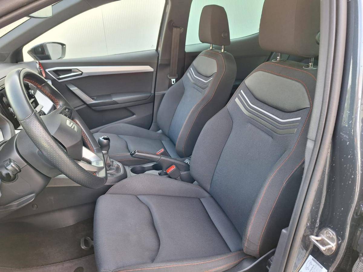 seat-ibiza-2023-gasolina-999cc