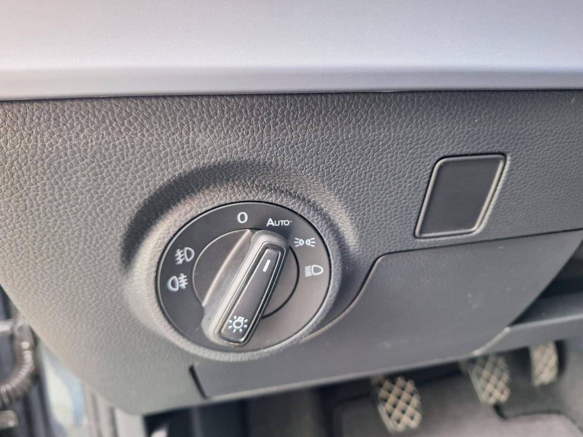 seat-ibiza-2023-gasolina-999cc