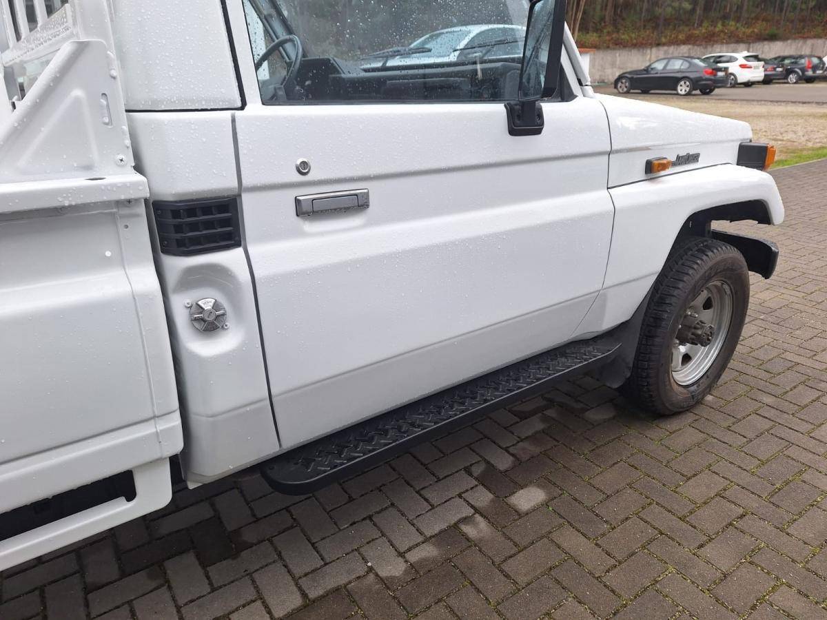 toyota-land-cruiser-1992-diesel-3469cc