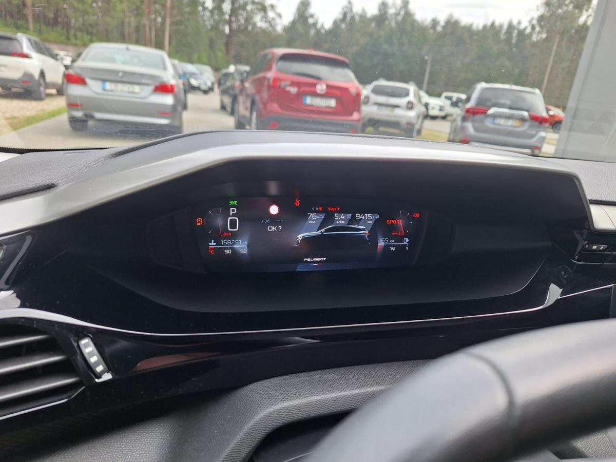 peugeot-308-sw-2023-diesel-1499cc
