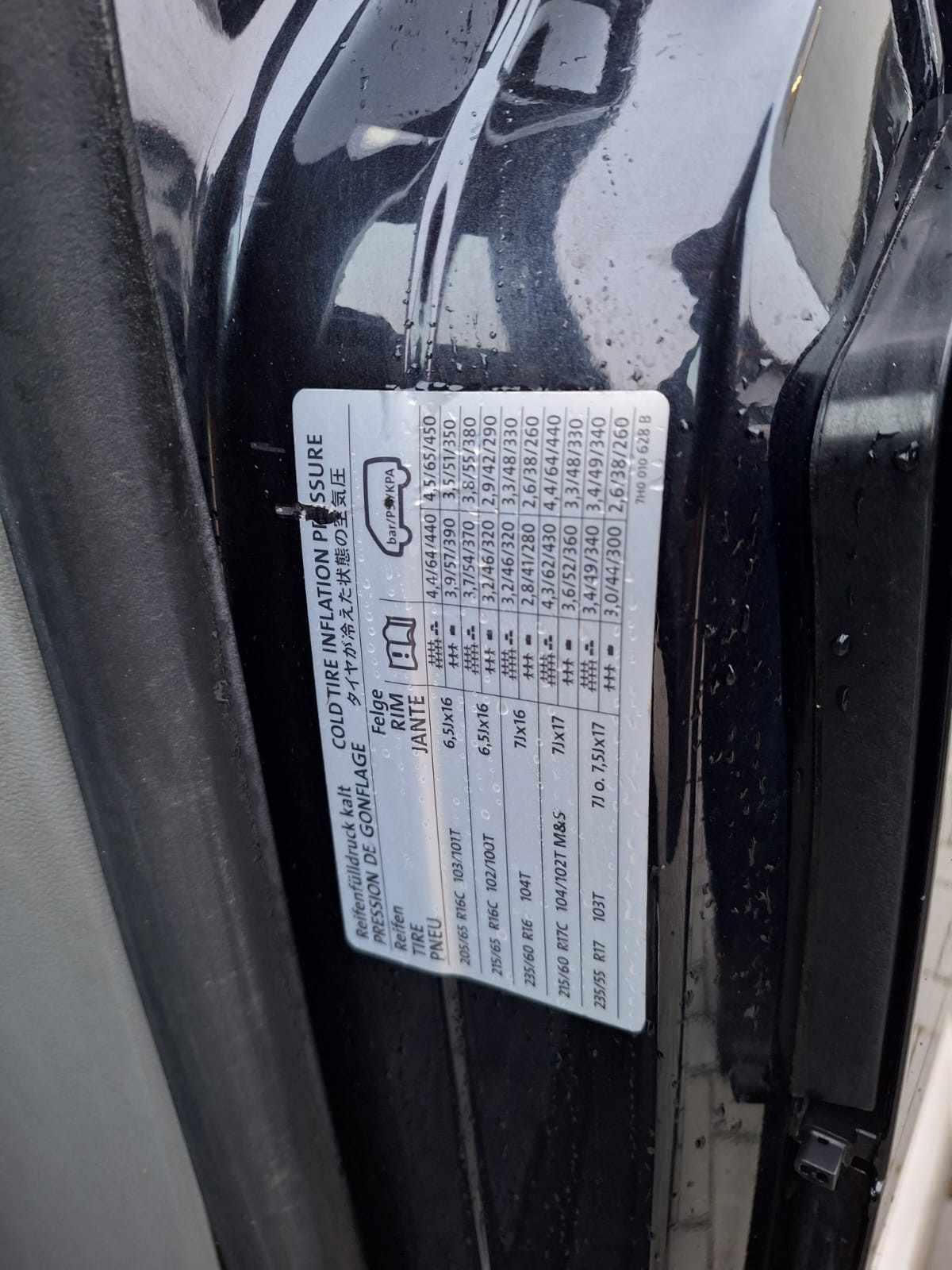 volkswagen-transporter-2009-diesel-2461cc
